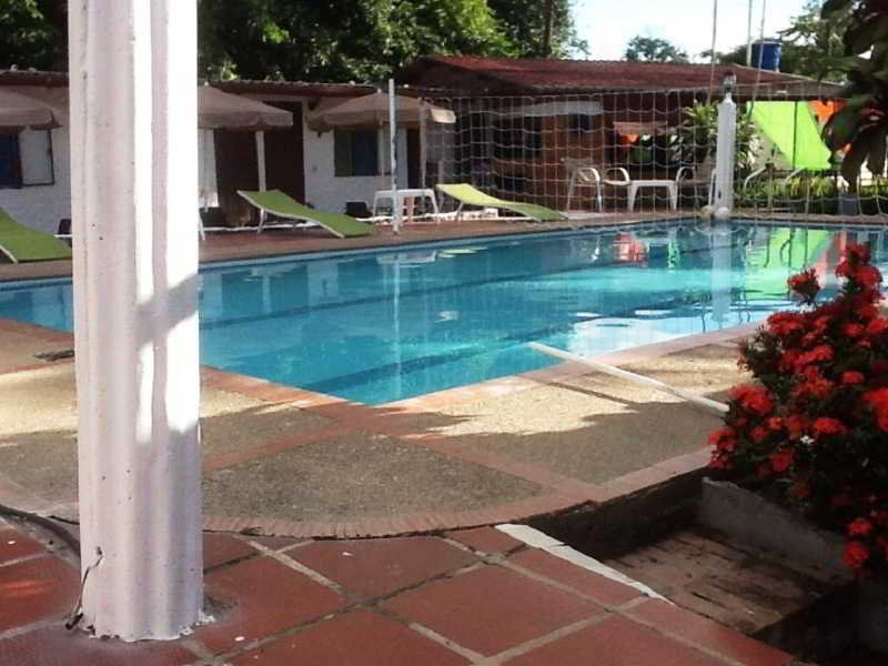 Llano Dorado Hotel Campestre Granja Campo Alegre Exteriér fotografie